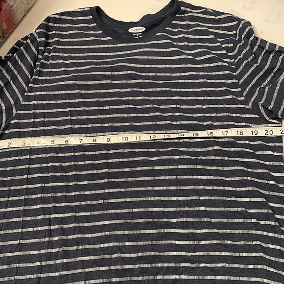 Soft-Washed Crew-Neck T-Shirt for Men Navy stripe - Size Large - Picture 4 of 7